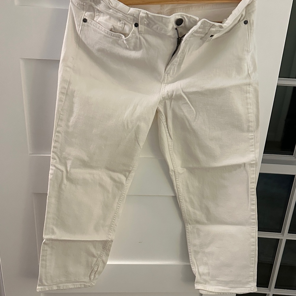 Calvin Klein Jeans White Capris